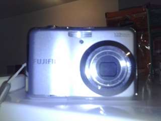 appareil photo fujifilm 12 megapixel finepix av100