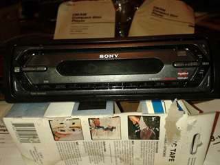 SONY compact disque 3 way speakers