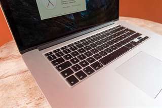 MacBook Pro 15&quot; Retina Intel Quad Core i7 @ 2.5Ghz