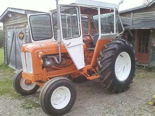 Tracteur ford major 1972(cabine)