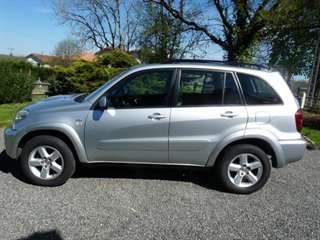 je vend ma voiture TOYOTA   RAV 4 (2E GENERATIO