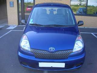 Toyota Yaris Verso 75 d-4d linea