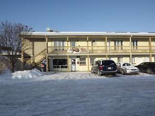 Entreprise de Motel 23 chambres avec bar à vendre