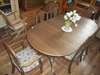 Table et 6 chaises en noyer Massif ann&#233;e 1929-30 - photo 2
