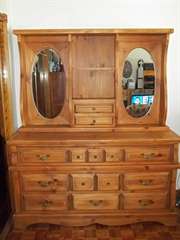 Commode en pin Reproduction tout Décapé