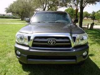 Camionnette toyota &#224; donner aux usagers du canada