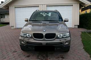 BMW - X5(4x4)  110 500 km  2005