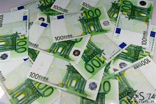 Offre de prêt d'argent a un taux de 2% annuel