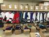 LOT 2200 CHANDAILS,JERSEYS HOCKEY COULEURS LNH,15$ - photo 2