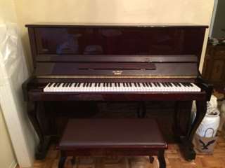 PIANO EN PARFAIT ÉTAT