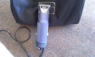 Rasoir &#233;lectrique a vendre 200.00 lame neuve 