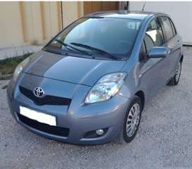 Toyota Yaris-II 5portes 100 VVT-I, Ann&#233;e: 2009