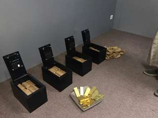 d’or en poudre 220 Kg et en barre 22C+