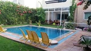 A VENDRE AU MAROC UNE COQUETTE VILLA+PISCINE PRIV&#201;