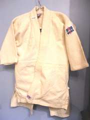Kimonos &#224; vendre
