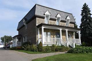 169 Boul. St-Martin O. Chomedey (Laval) H7M 1Y7