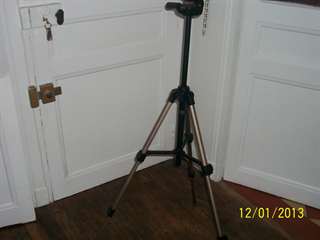 piéd pour appareil photos numériques